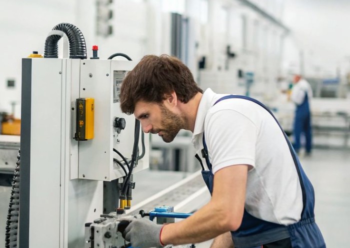 Cnc-Forgácsoló/esztergályos szakembereket keresünk Ausztriába, Halleinba